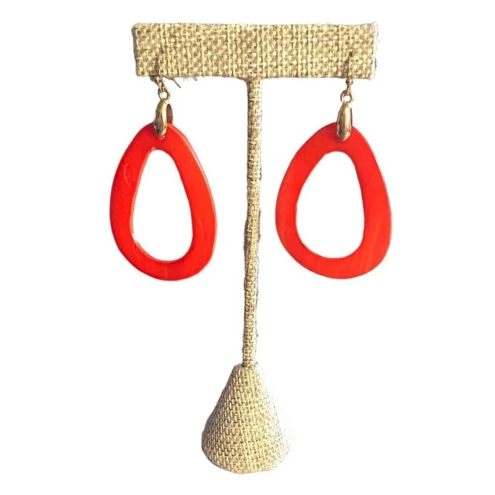Unbranded Pierced Shell 2" x 1 3/8" Orange & Gold Teardrop Women's Boho Earrings